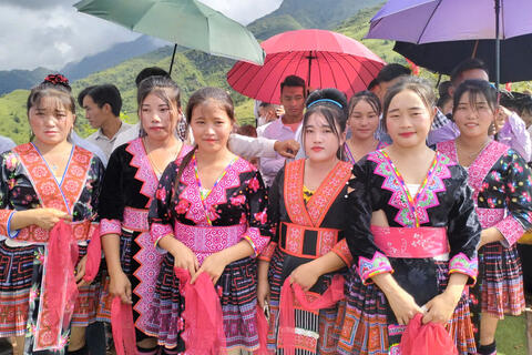 SÔI NỔI CÁC HOẠT ĐỘNG CHÀO MỪNG KỶ NIỆM 80 NĂM CÁCH MẠNG THÁNG TÁM VÀ QUỐC KHÁNH 02/9