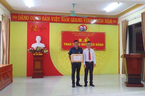 🇻🇳🇻🇳🇻🇳LỄ TRAO TẶNG HUY HIỆU ĐẢNG ĐỢT 02/9/2025🇻🇳🇻🇳🇻🇳