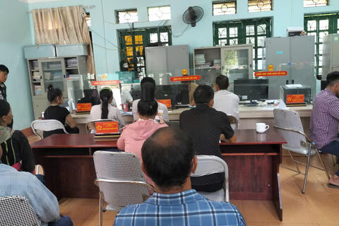 XÃ NẬM SỎ ĐẨY MẠNH CẢI CÁCH HÀNH CHÍNH GẮN VỚI CHUYỂN ĐỔI SỐ