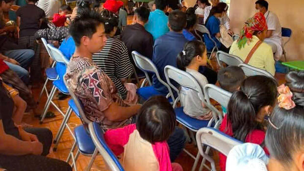 ĐẨY NHANH TIẾN ĐỘ KHÁM SỨC KHOẺ ĐỊNH KỲ, KHÁM SÀNG LỌC MIỄN PHÍ CHO NHÂN DÂN