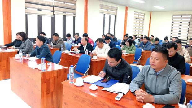 HỘI NGHỊ LIÊN TỊCH LẤY Ý KIẾN CỬ TRI NƠI CÔNG TÁC ĐỐI VỚI NGƯỜI ĐƯỢC DỰ KIẾN GIỚI THIỆU ỨNG CỬ ĐẠI BIỂU HĐND TỈNH LAI CHÂU VÀ ĐẠI BIỂU HĐND XÃ NẬM SỎ NHIỆM KỲ 2026 - 2031